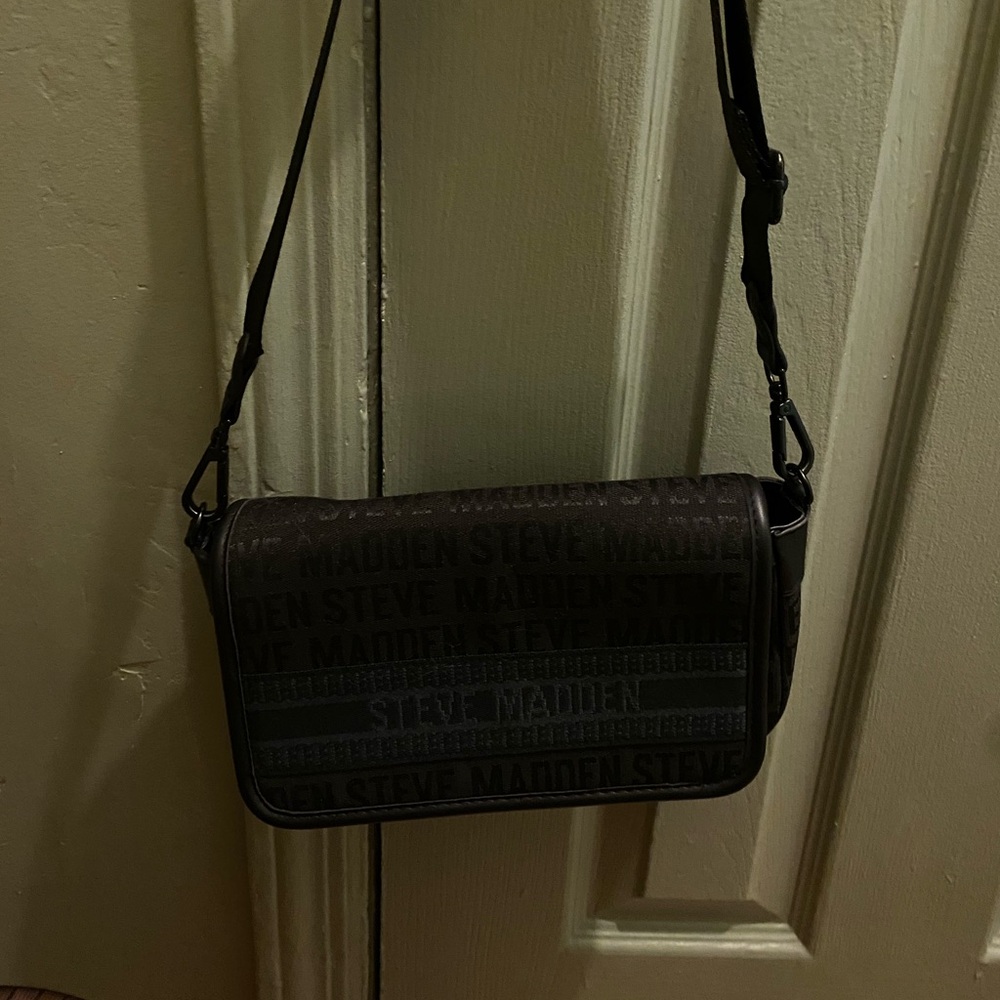 Steve Madden Adjustable Shoulder Bag